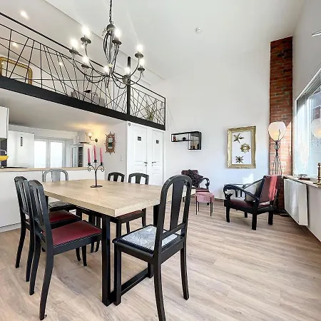 Holiday home Confortable A Saugues Pour Randonneurs, 3 Spacieuses Avec Salle D'eau Privative - Fr-1-582-365