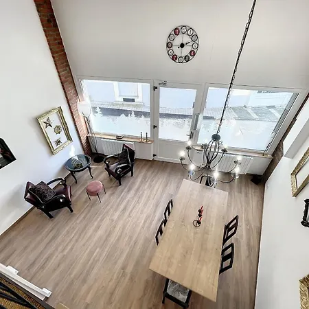 Holiday home Confortable A Saugues Pour Randonneurs, 3 Spacieuses Avec Salle D'eau Privative - Fr-1-582-365 *