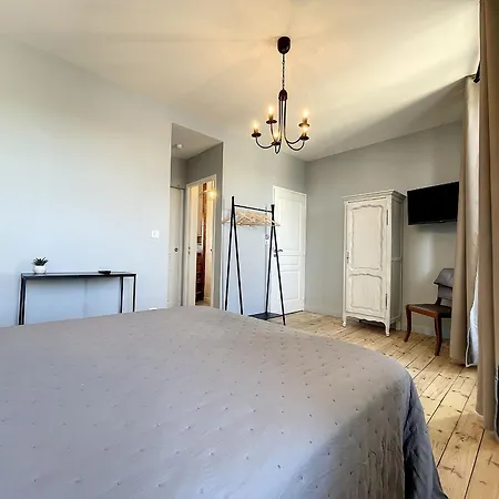 Confortable à Saugues Pour Randonneurs, 3 Spacieuses Avec Salle D'eau Privative - Fr-1-582-365 Séjour à la campagne